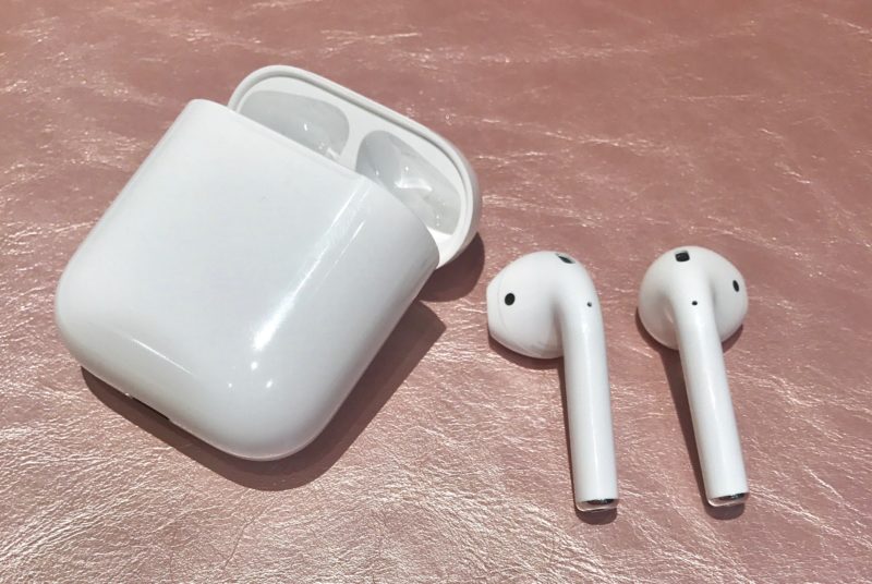 [レビュー]Air Pods（エアーポッズ）Appleの無線イヤホンは高くて買うか迷ったけど買ってよかった！ - うたごえな日々♪